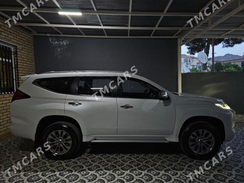 Mitsubishi Pajero 2020 - 448 500 TMT - Türkmenbaşy - img 8