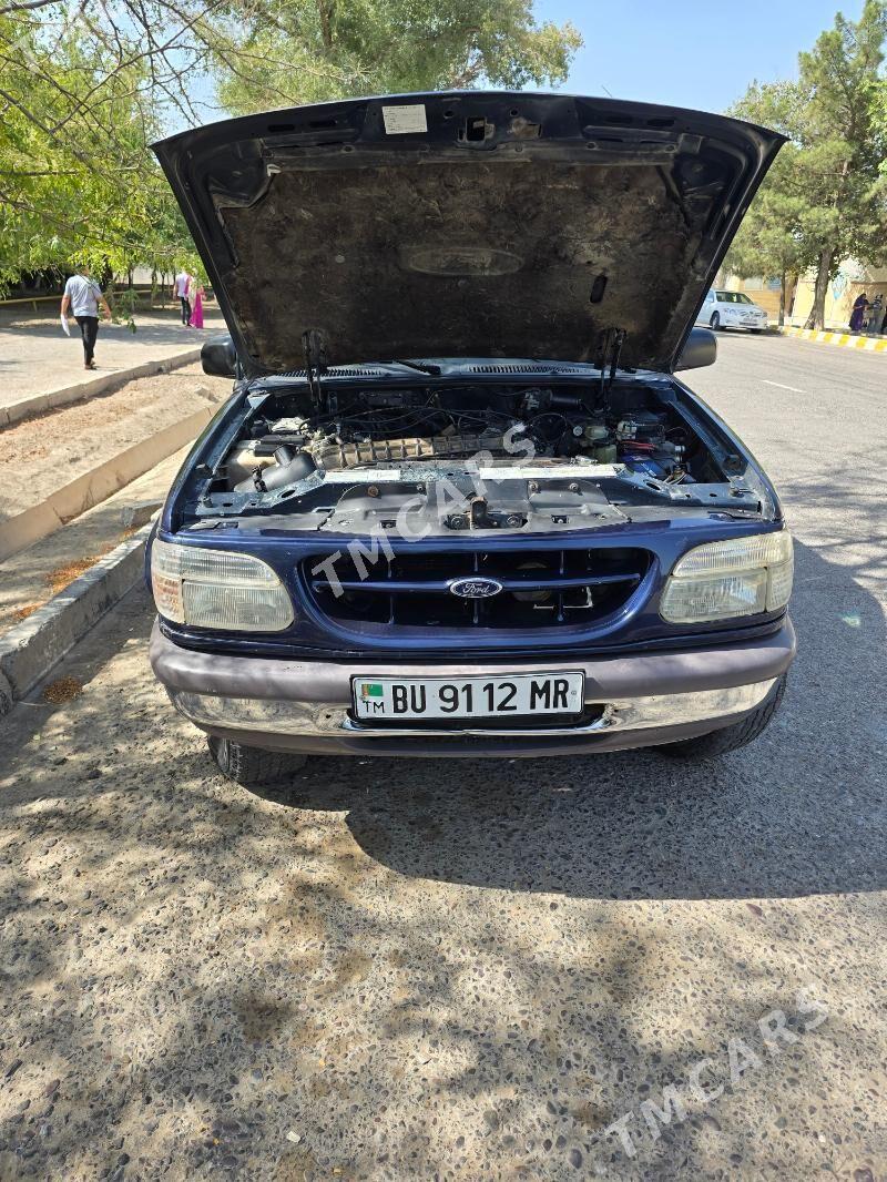 Ford Explorer 1995 - 55 000 TMT - Мары - img 4