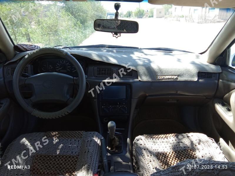 Toyota Camry 1997 - 100 000 TMT - етр. Туркменбаши - img 3