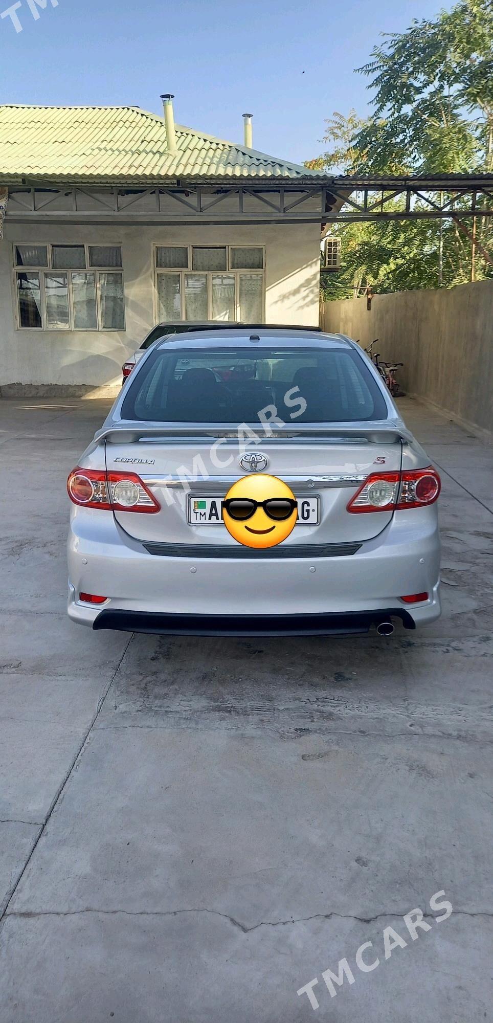 Toyota Corolla 2013 - 200 000 TMT - Aşgabat - img 3