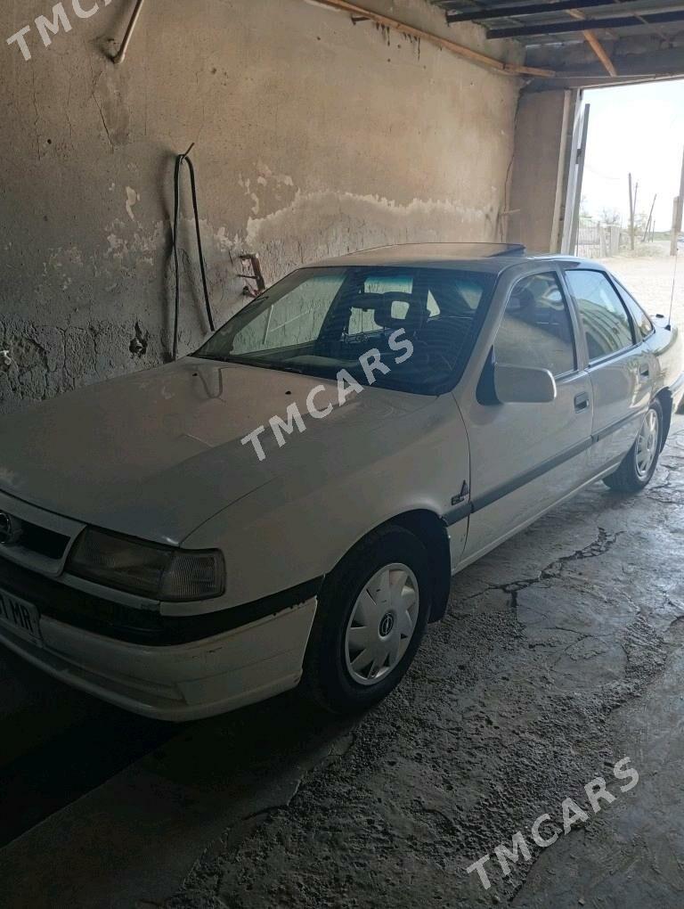 Opel Vectra 1993 - 32 000 TMT - Мары - img 4