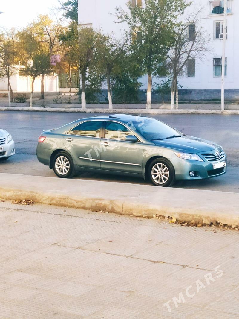 Toyota Camry 2011 - 195 000 TMT - Балканабат - img 2