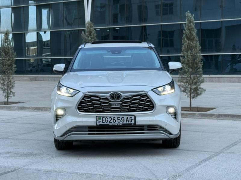 Toyota Highlander 2020 - 561 000 TMT - Ашхабад - img 2