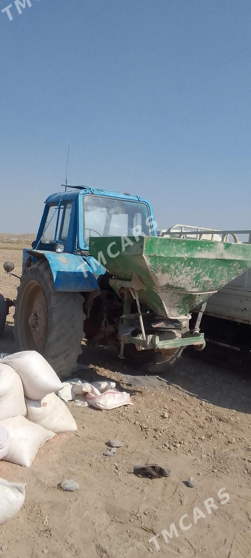 Belarus 320 1992 - 30 000 TMT - Farap - img 1
