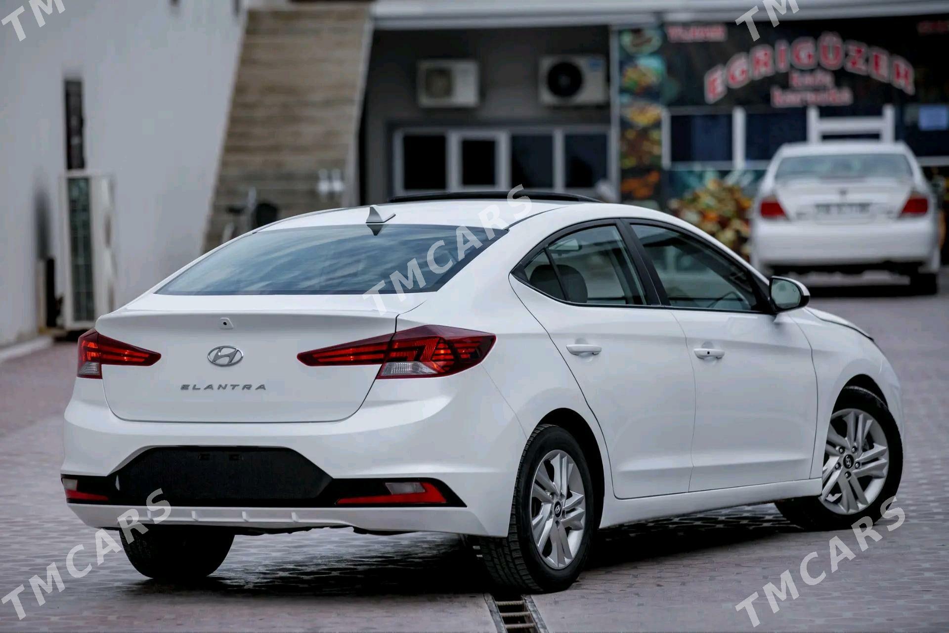 Hyundai Elantra 2020 - 235 000 TMT - Aşgabat - img 7