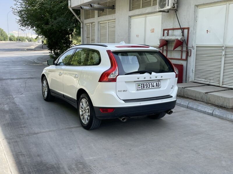 Volvo XC60 2009 - 138 000 TMT - Aşgabat - img 5