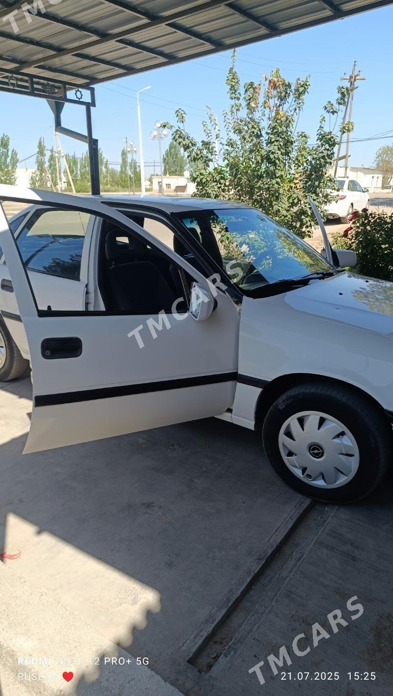 Opel Vectra 1994 - 40 000 TMT - Daşoguz - img 2