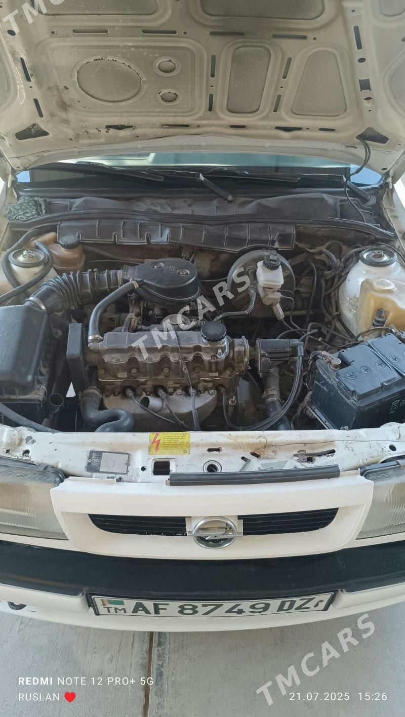 Opel Vectra 1994 - 40 000 TMT - Daşoguz - img 6