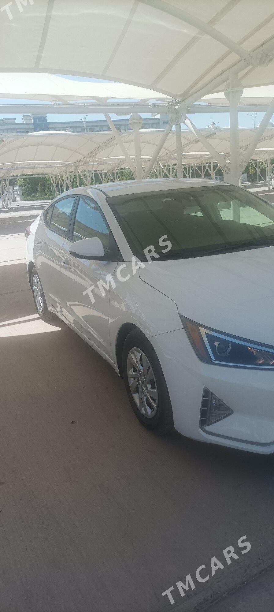 Hyundai Elantra 2019 - 210 000 TMT - Бузмеин - img 3