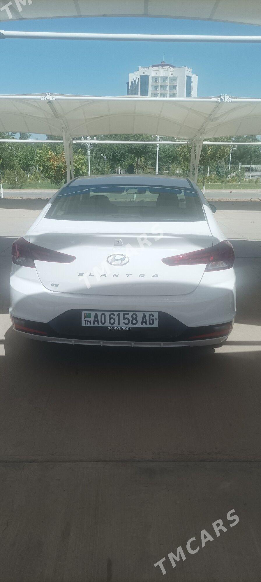 Hyundai Elantra 2019 - 210 000 TMT - Бузмеин - img 2