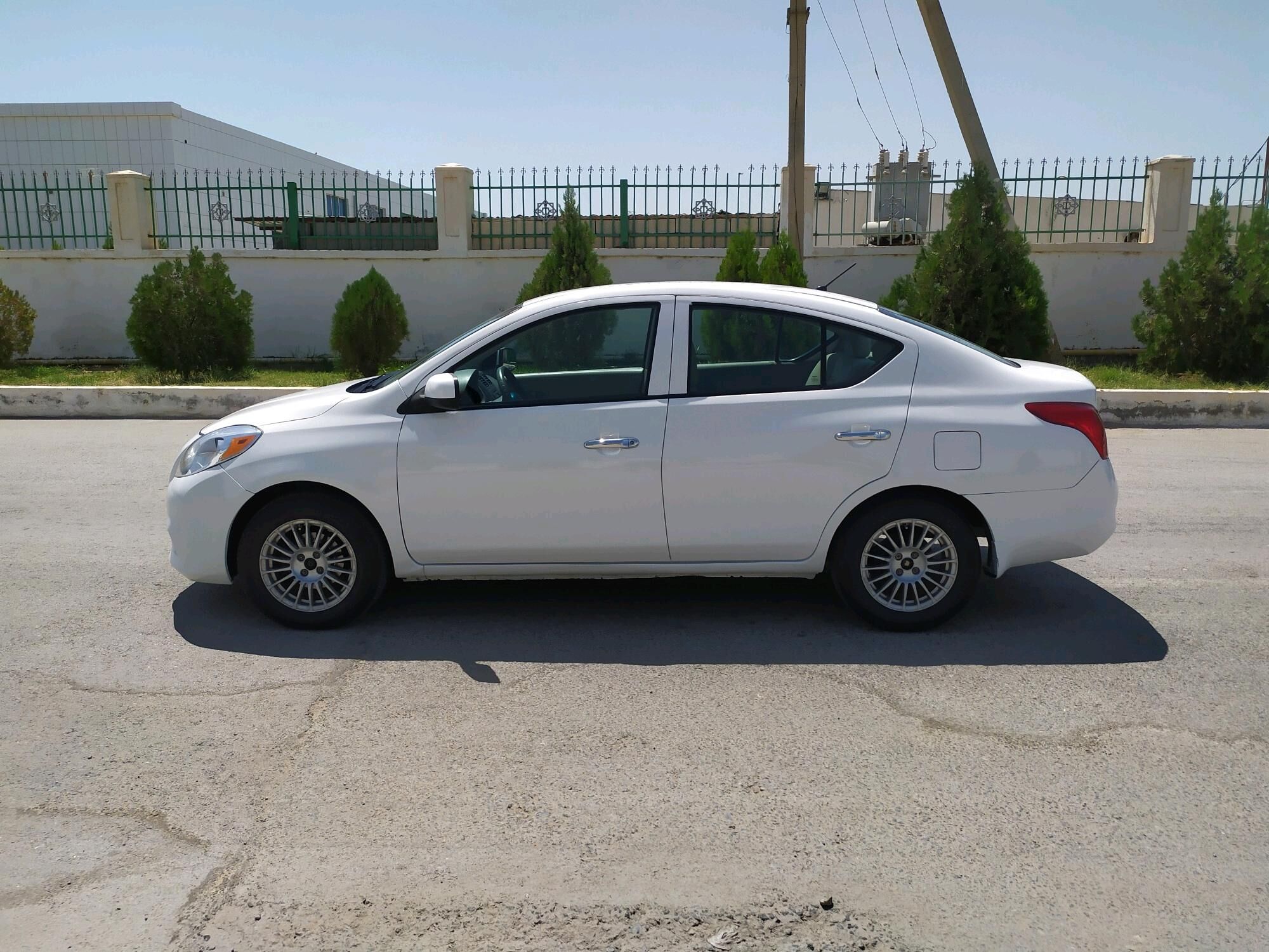 Nissan Versa 2012 - 106 000 TMT - Aşgabat - img 5