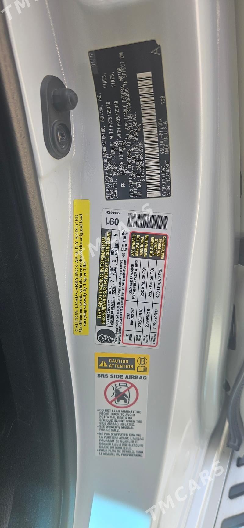 Toyota Sienna 2017 - 500 000 TMT - Анев - img 8