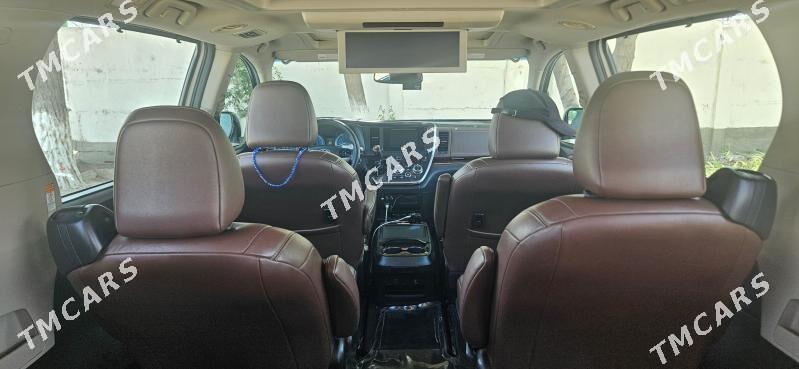 Toyota Sienna 2017 - 500 000 TMT - Анев - img 10