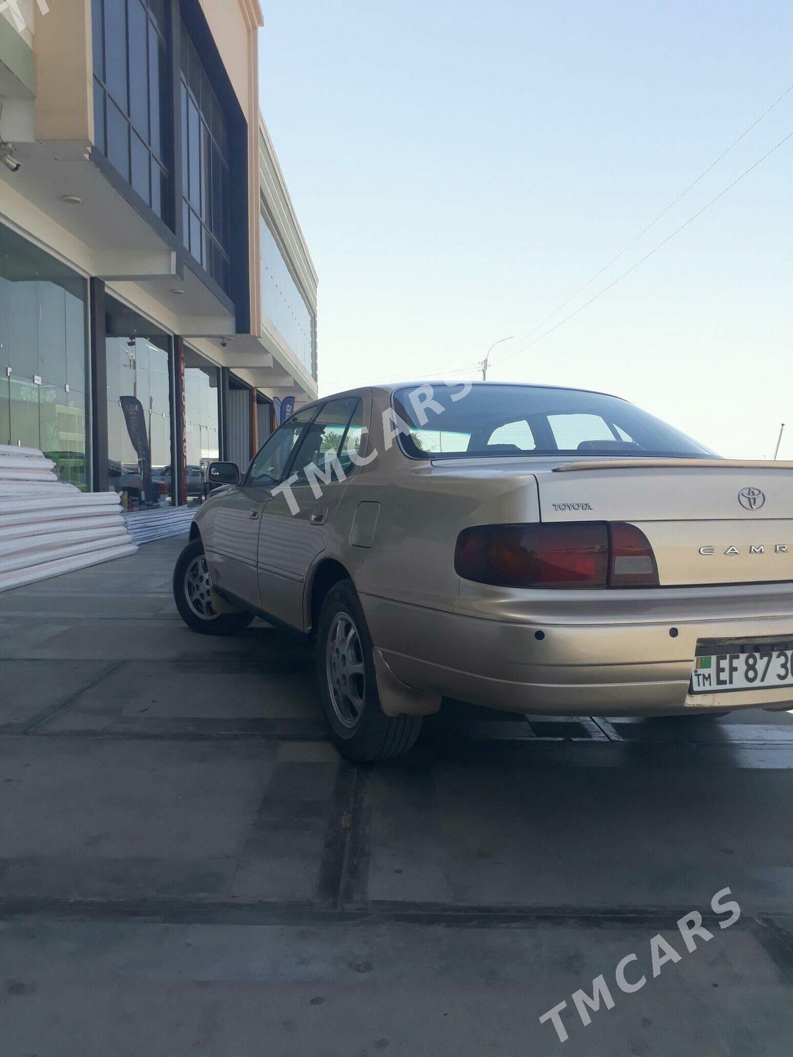 Toyota Camry 1995 - 96 000 TMT - Мары - img 3