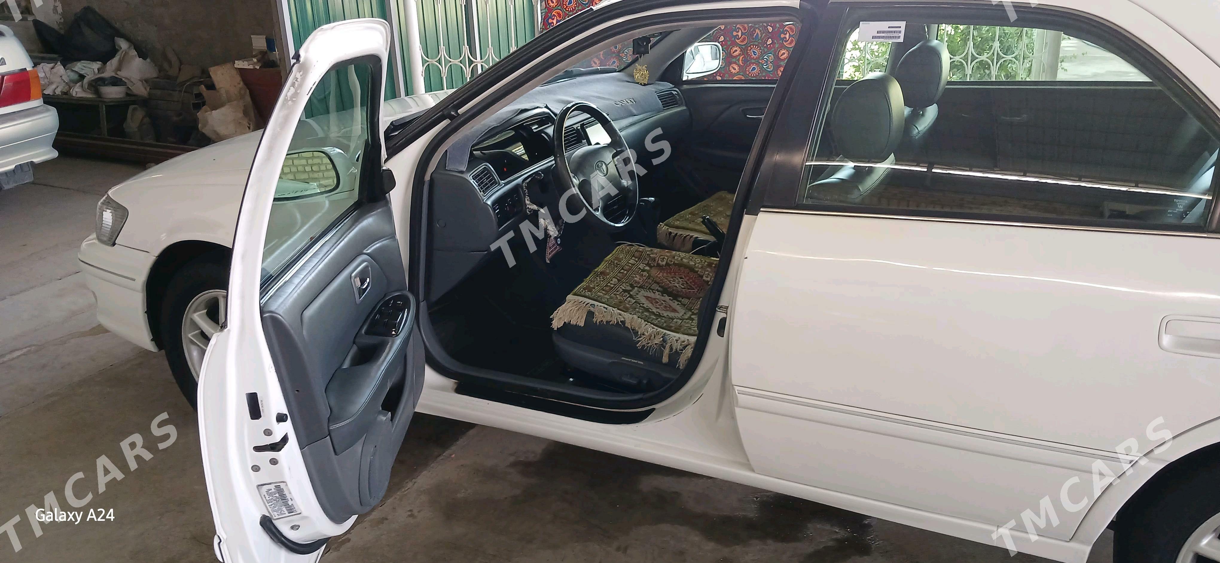 Toyota Camry 2000 - 175 000 TMT - Кака - img 4