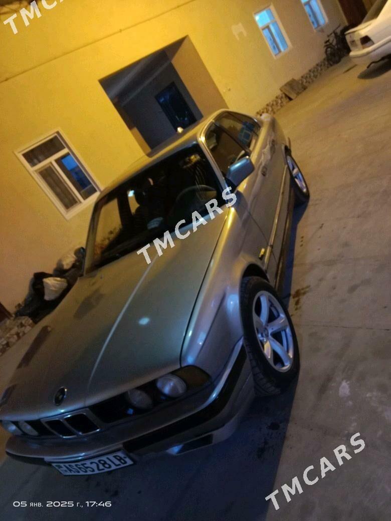 BMW 525 1990 - 45 000 TMT - Туркменабат - img 4