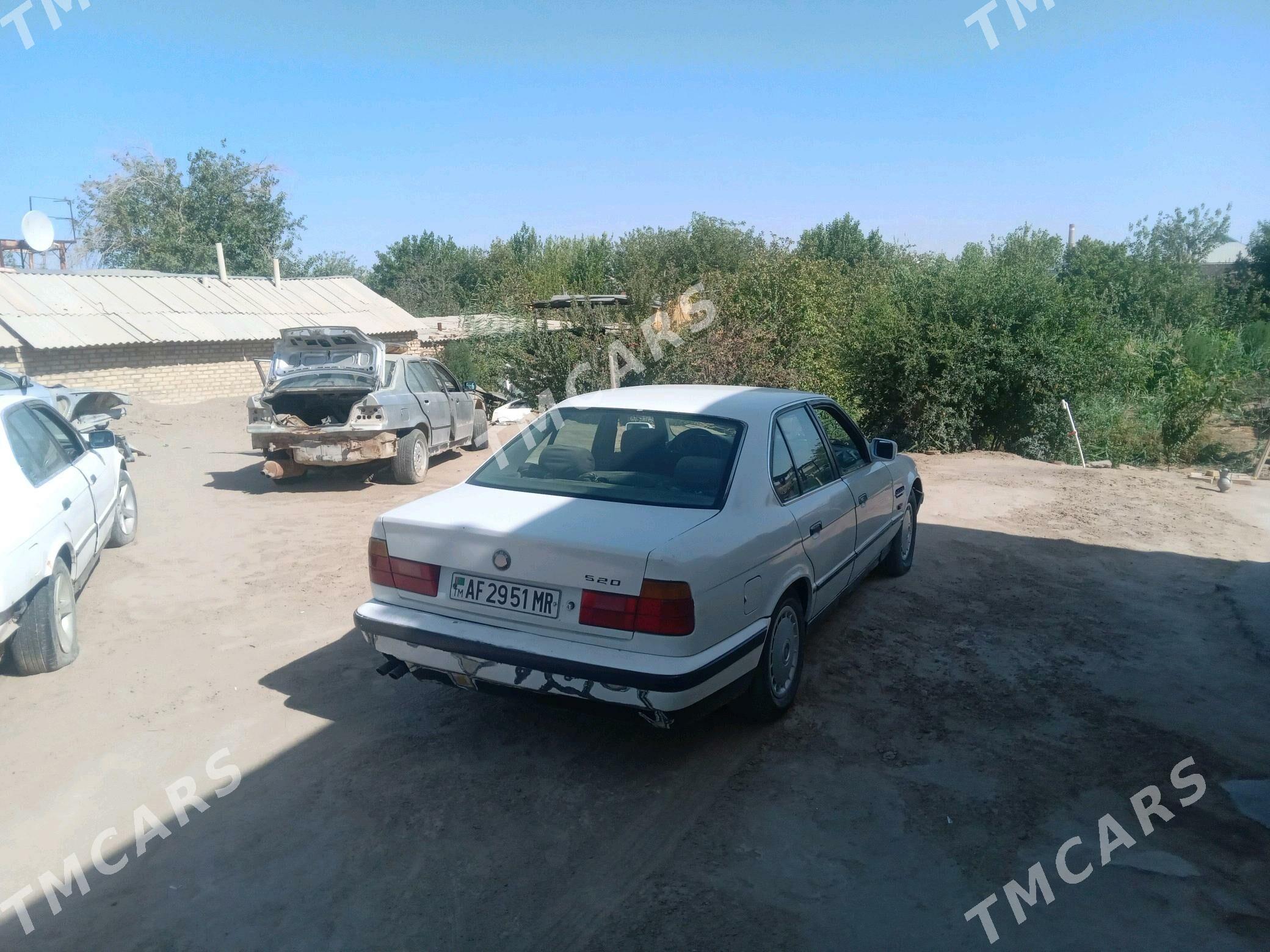 BMW 525 1990 - 34 000 TMT - Мары - img 4