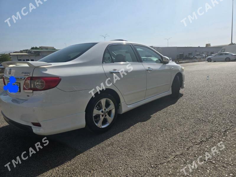 Toyota Corolla 2013 - 190 000 TMT - Aşgabat - img 4