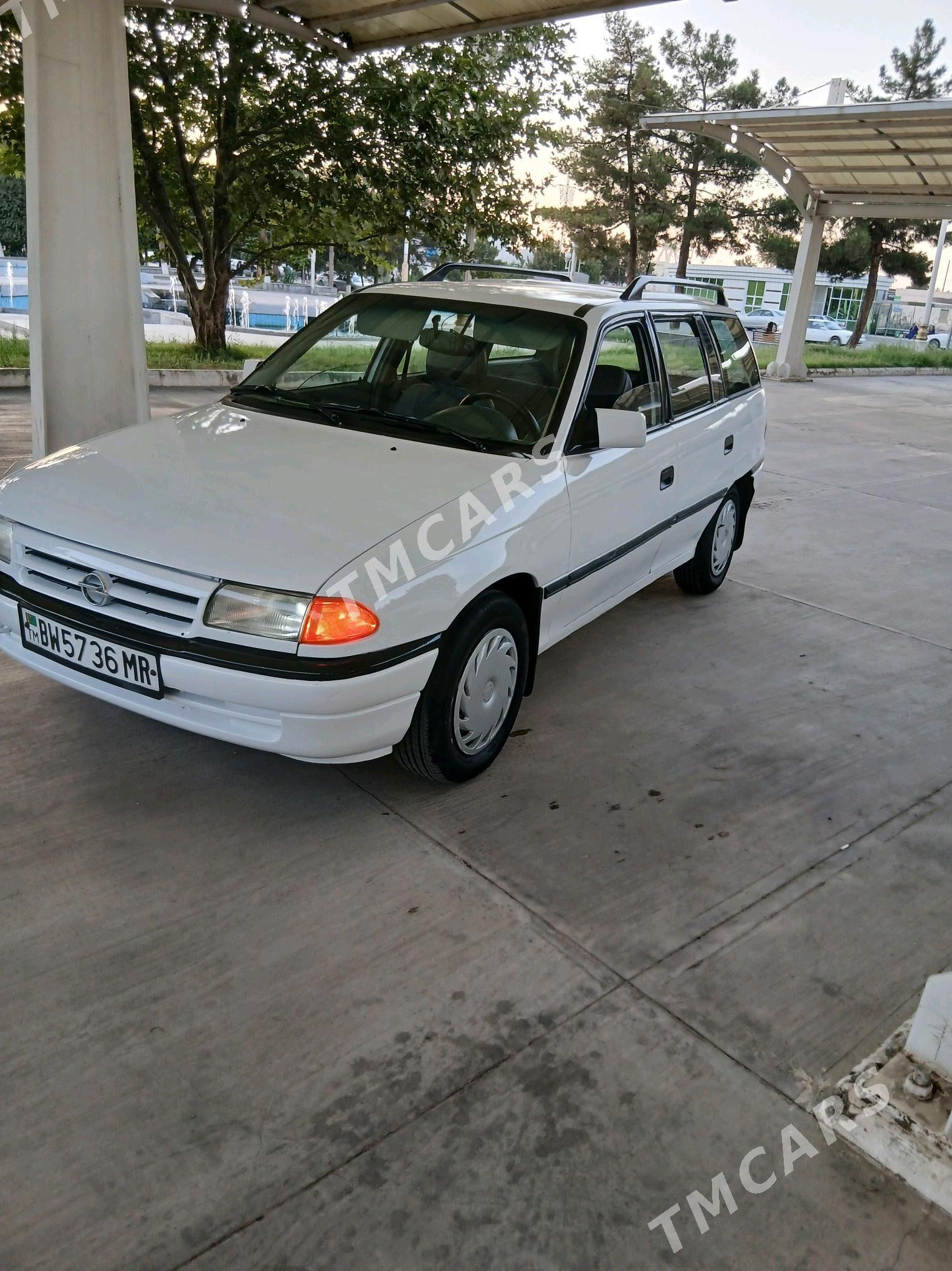 Opel Astra 1993 - 39 000 TMT - Мары - img 4