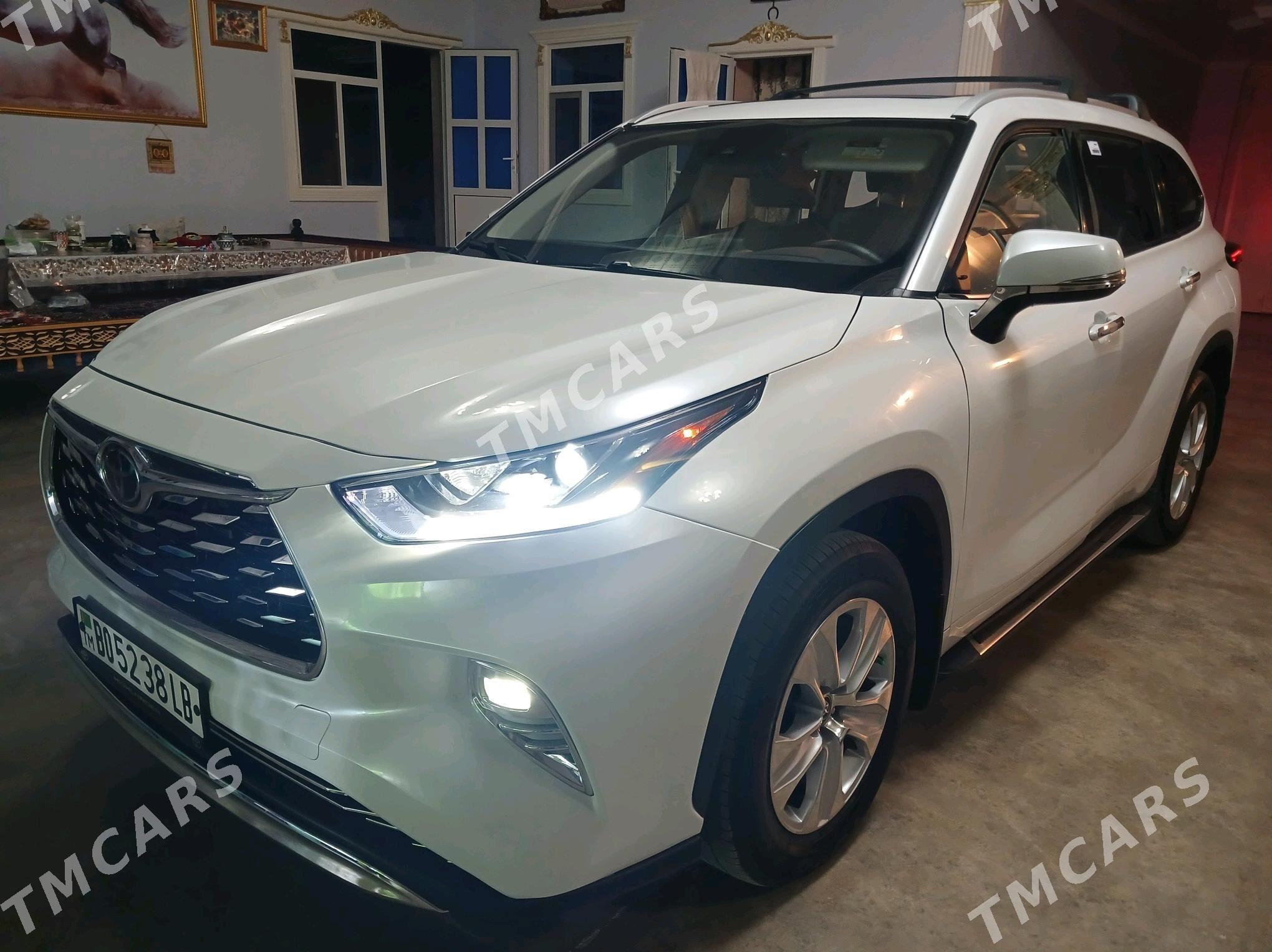 Toyota Highlander 2022 - 545 000 TMT - Туркменабат - img 4