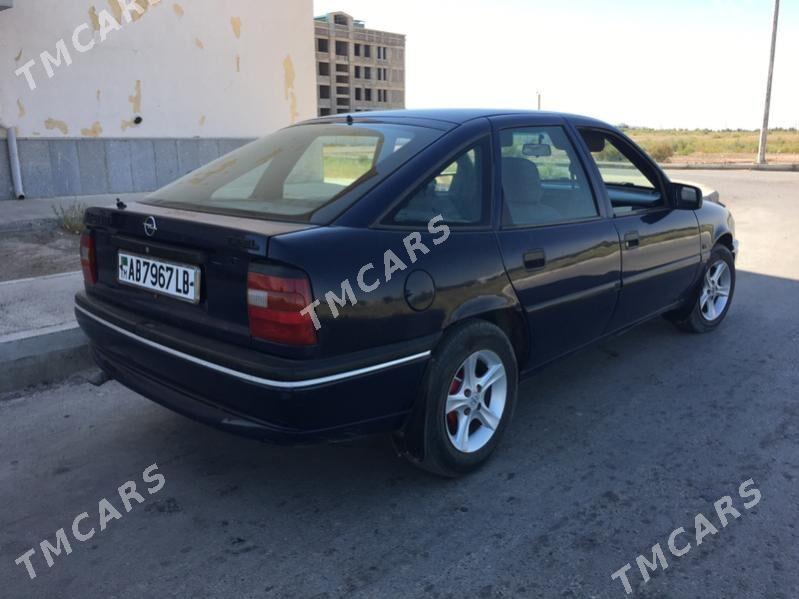 Opel Vectra 1994 - 40 000 TMT - Сейди - img 4