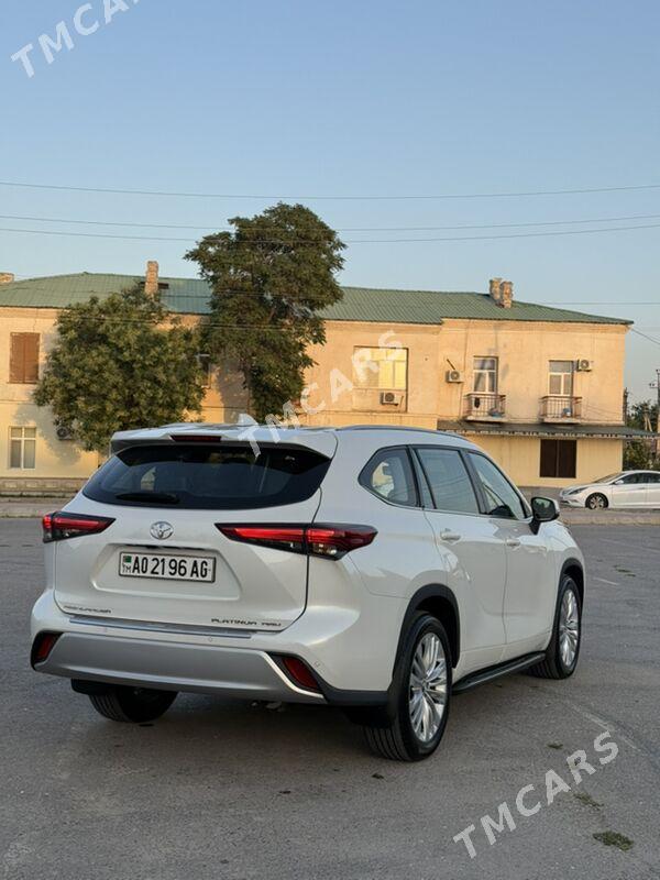 Toyota Highlander 2021 - 750 000 TMT - Ашхабад - img 4