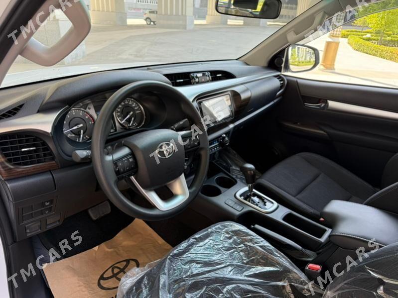 Toyota Hilux 2025 - 692 000 TMT - Ашхабад - img 10