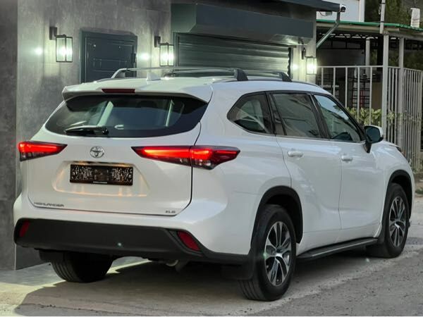 Toyota Highlander 2021 - 606 000 TMT - Aşgabat - img 2
