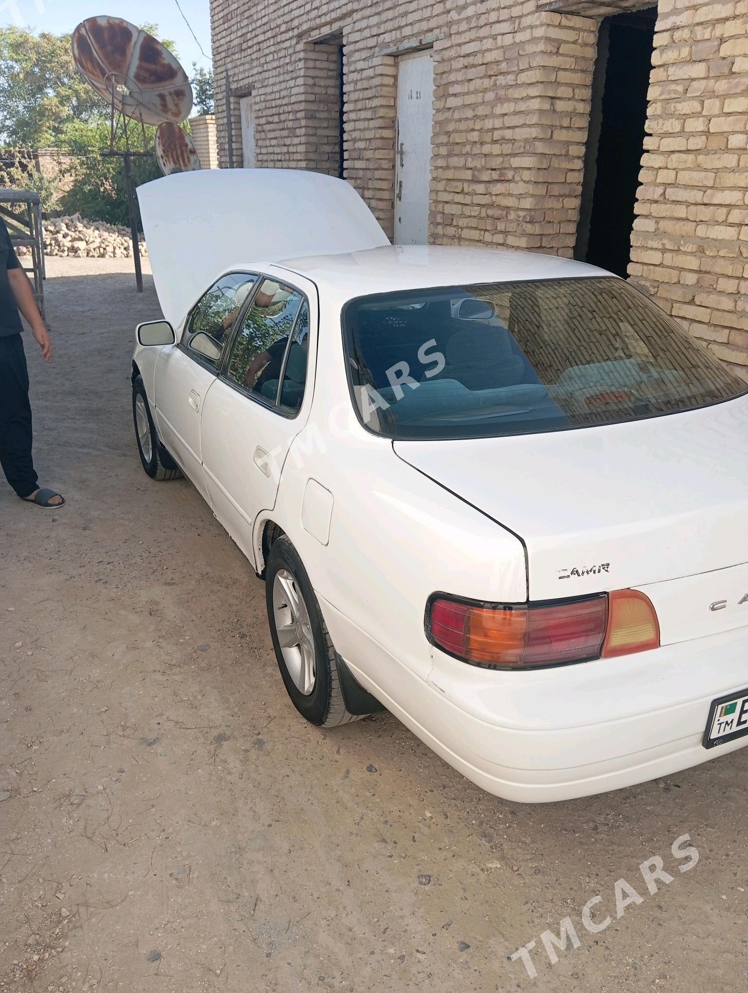 Toyota Camry 1993 - 75 000 TMT - Байрамали - img 5