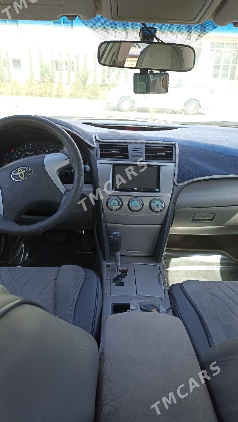Toyota Camry 2009 - 140 000 TMT - Gurtly - img 4