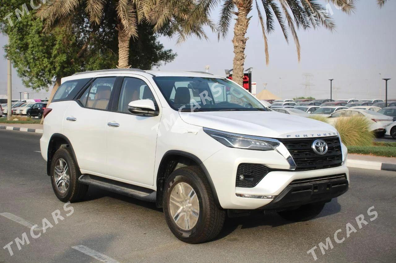 Toyota Fortuner 2024 - 665 000 TMT - Aşgabat - img 3