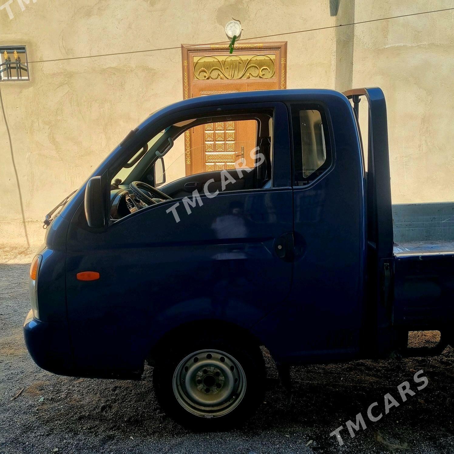 Hyundai H100 2006 - 160 000 TMT - Дашогуз - img 5