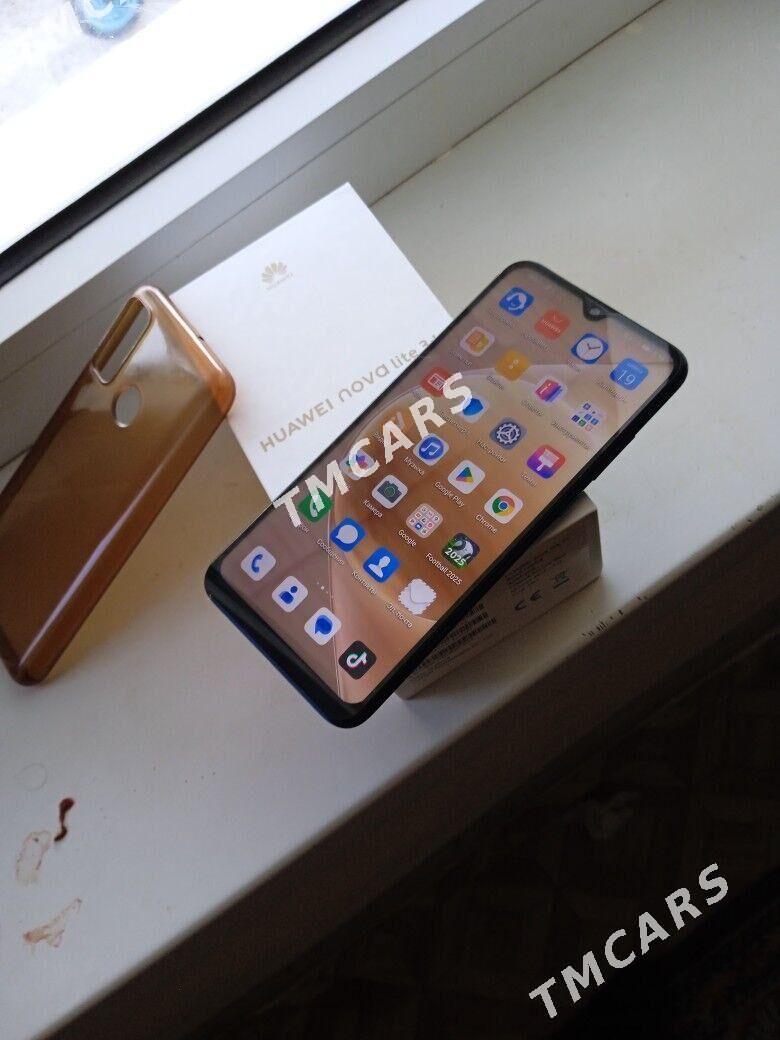 Telefon Huawei nova lite 3+ - 30 mkr - img 3
