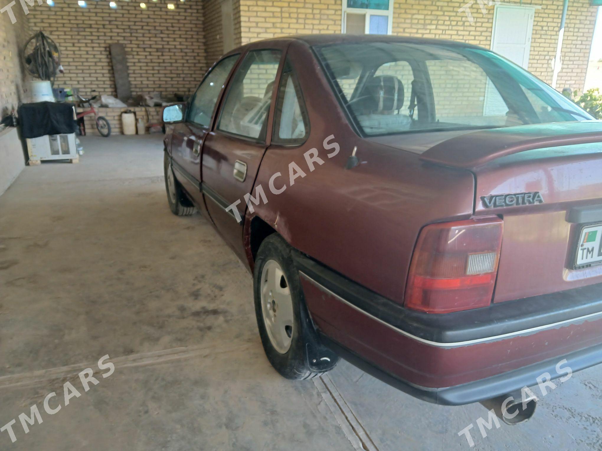 Opel Vectra 1992 - 25 000 TMT - Hojambaz - img 2