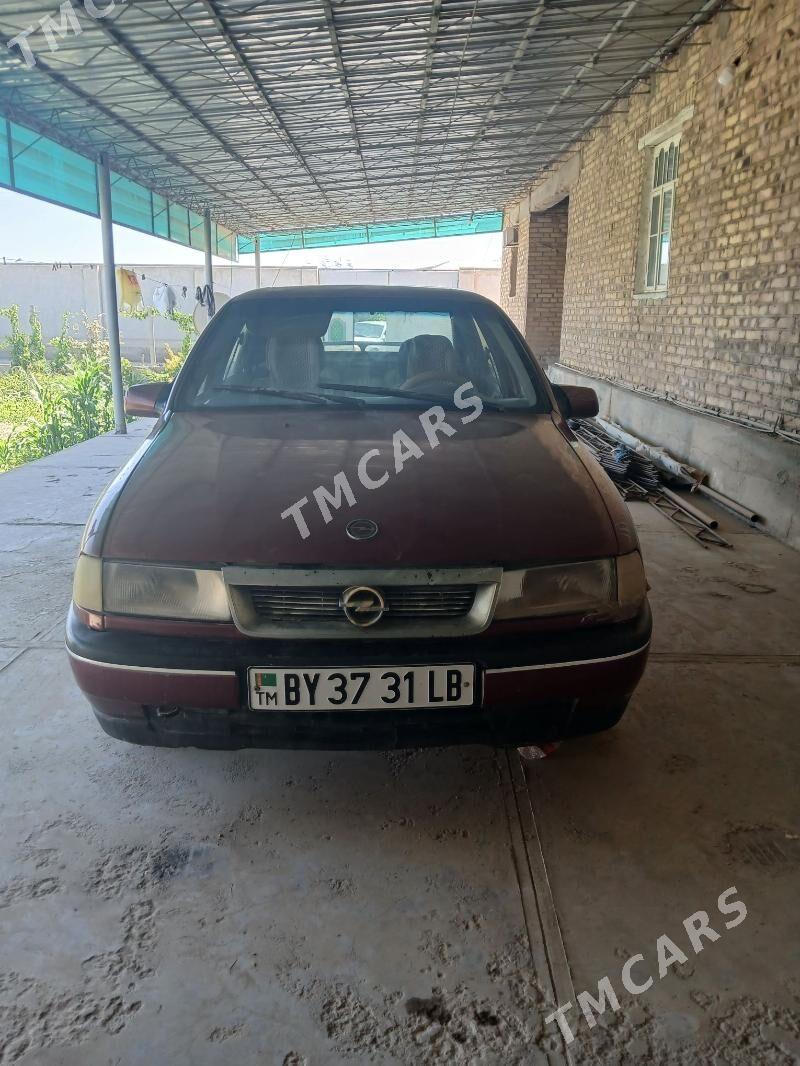 Opel Vectra 1992 - 25 000 TMT - Hojambaz - img 4