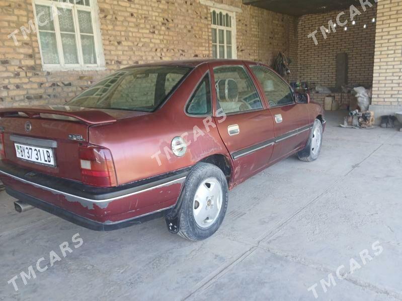 Opel Vectra 1992 - 25 000 TMT - Hojambaz - img 3