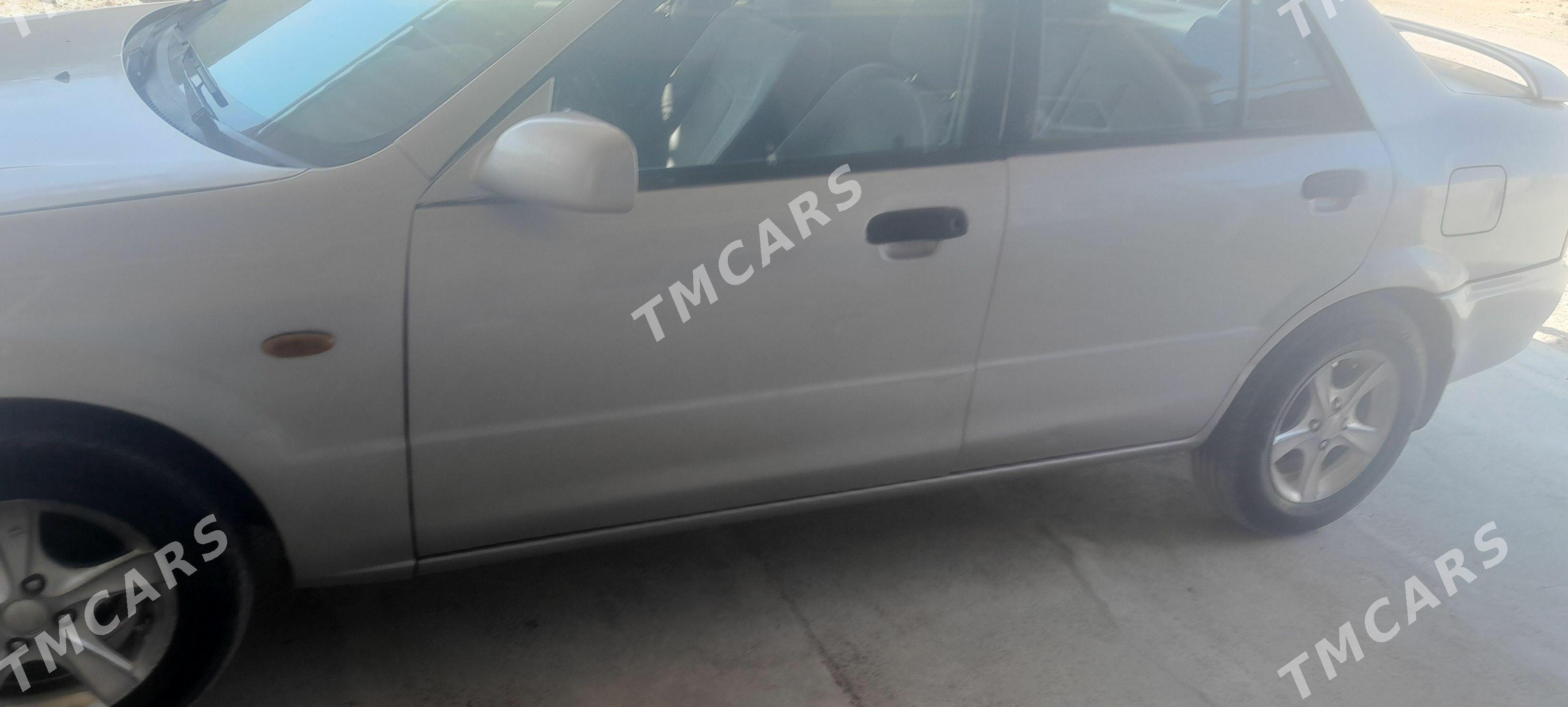 Opel Vectra 2003 - 40 000 TMT - Бахарден - img 3