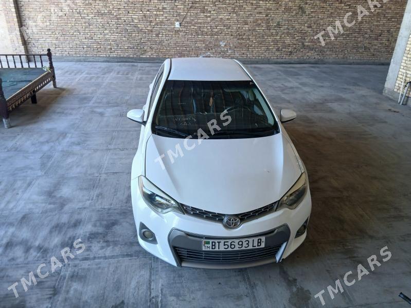 Toyota Corolla 2014 - 170 000 TMT - Туркменабат - img 2