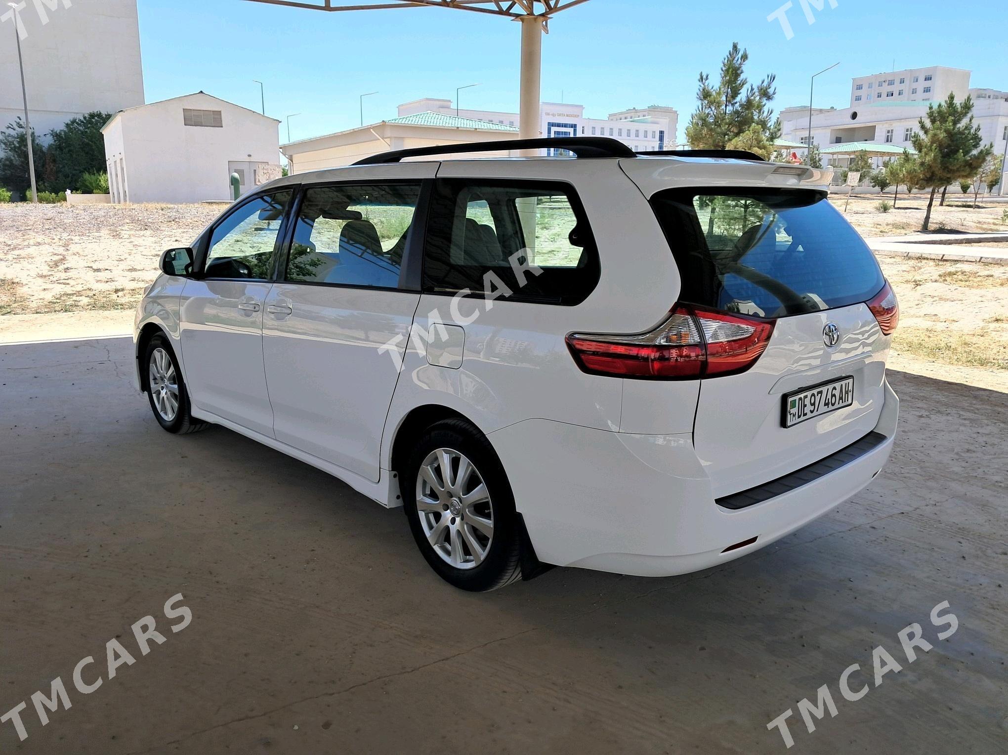 Toyota Sienna 2018 - 420 000 TMT - Parahat 8 - img 7