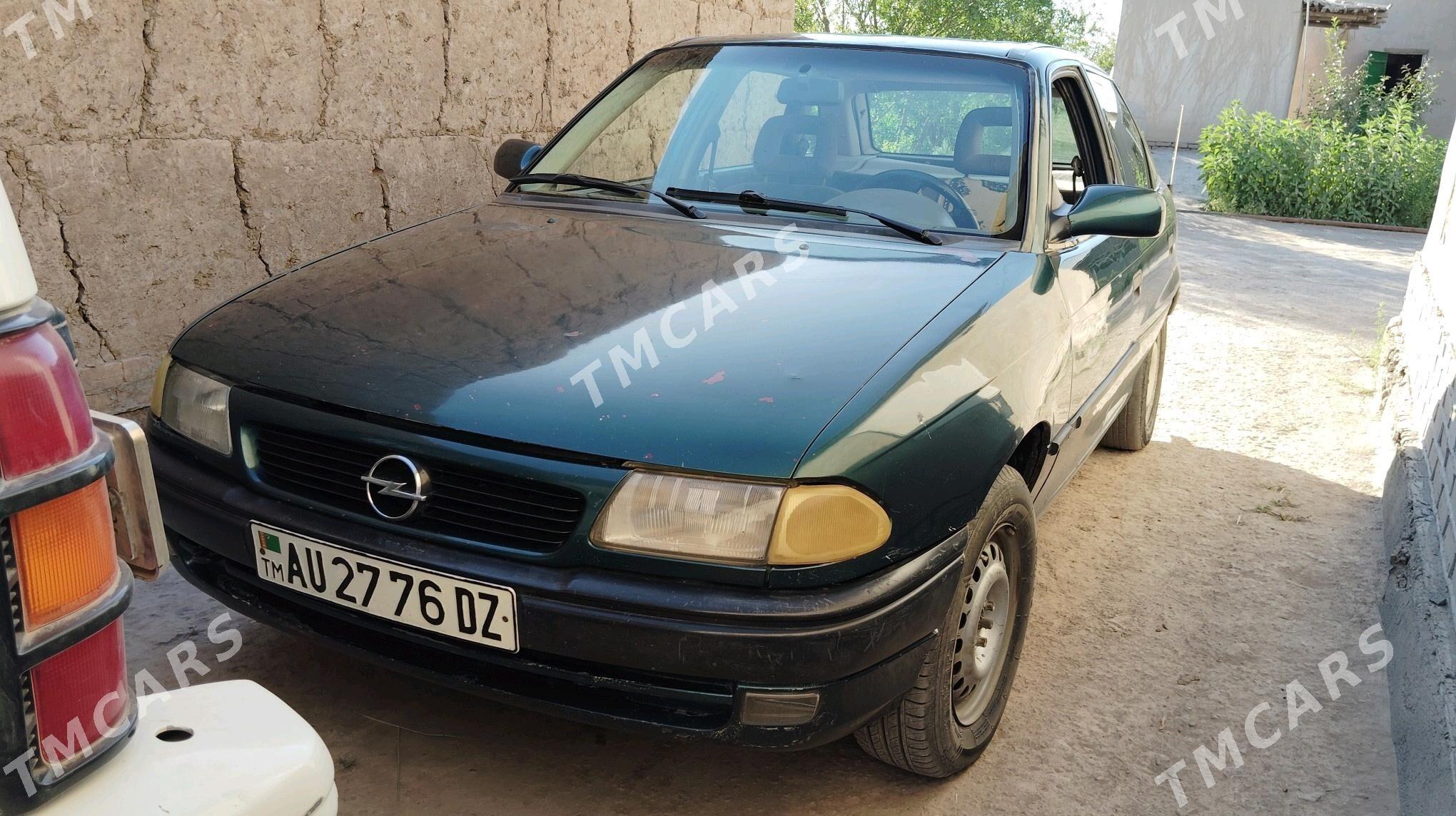 Opel Astra 1995 - 30 000 TMT - Губадаг - img 4
