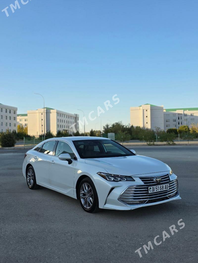 Toyota Avalon 2019 - 395 000 TMT - Гуртли - img 3