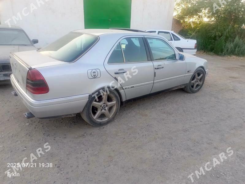 Mercedes-Benz C-Class 1994 - 50 000 TMT - Türkmenabat - img 5