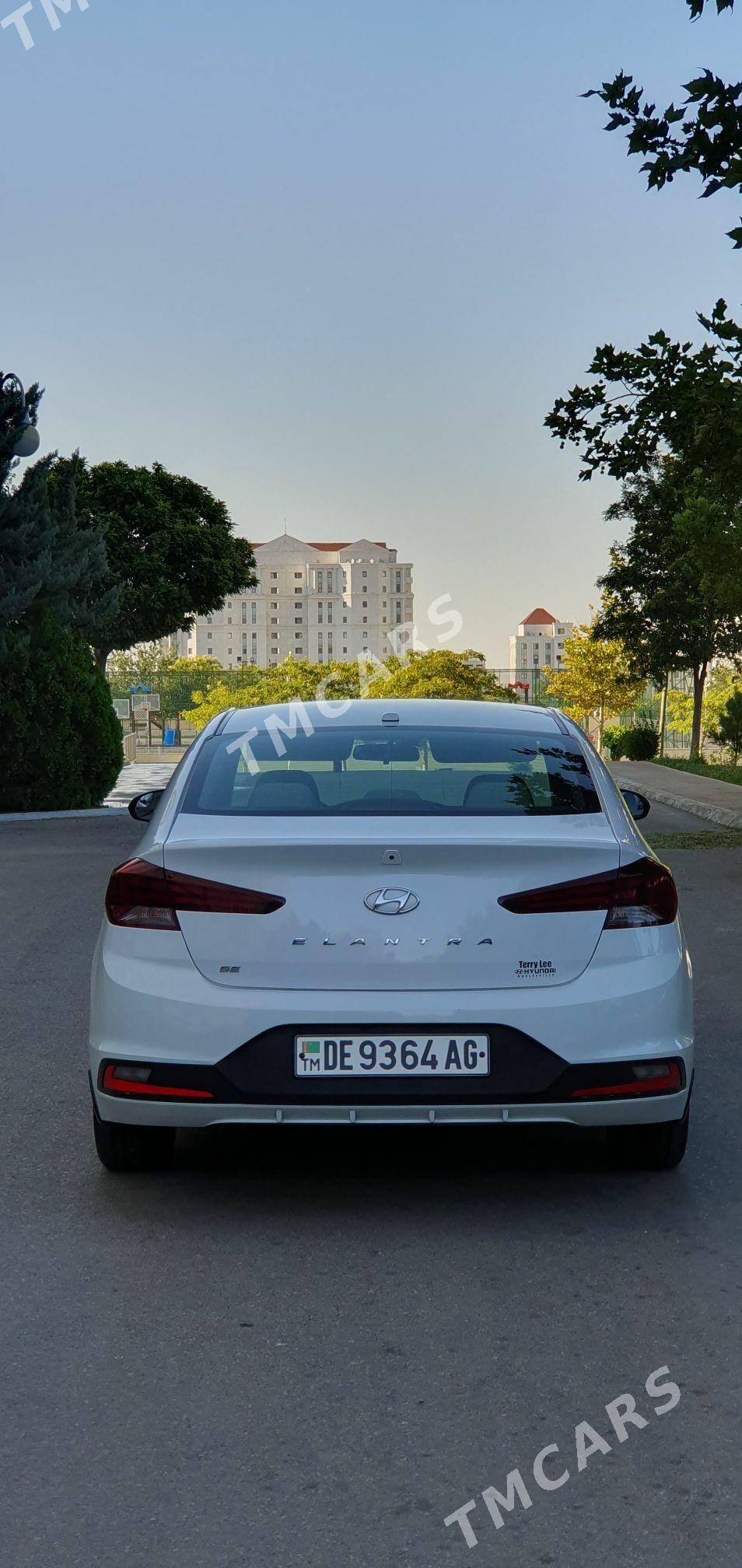 Hyundai Elantra 2019 - 195 000 TMT - Ашхабад - img 7