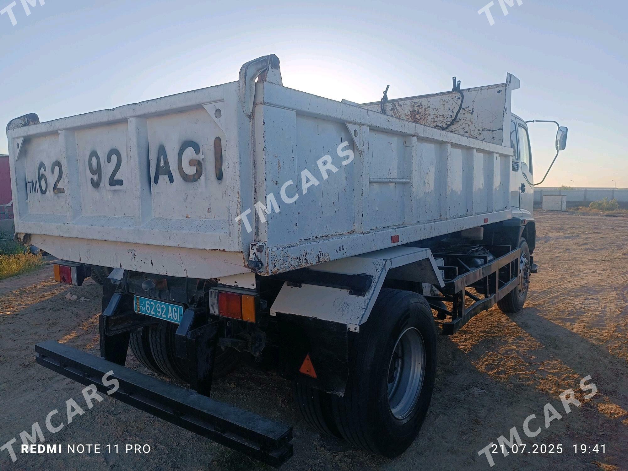 Isuzu Elf 2010 - 400 000 TMT - Çoganly - img 3