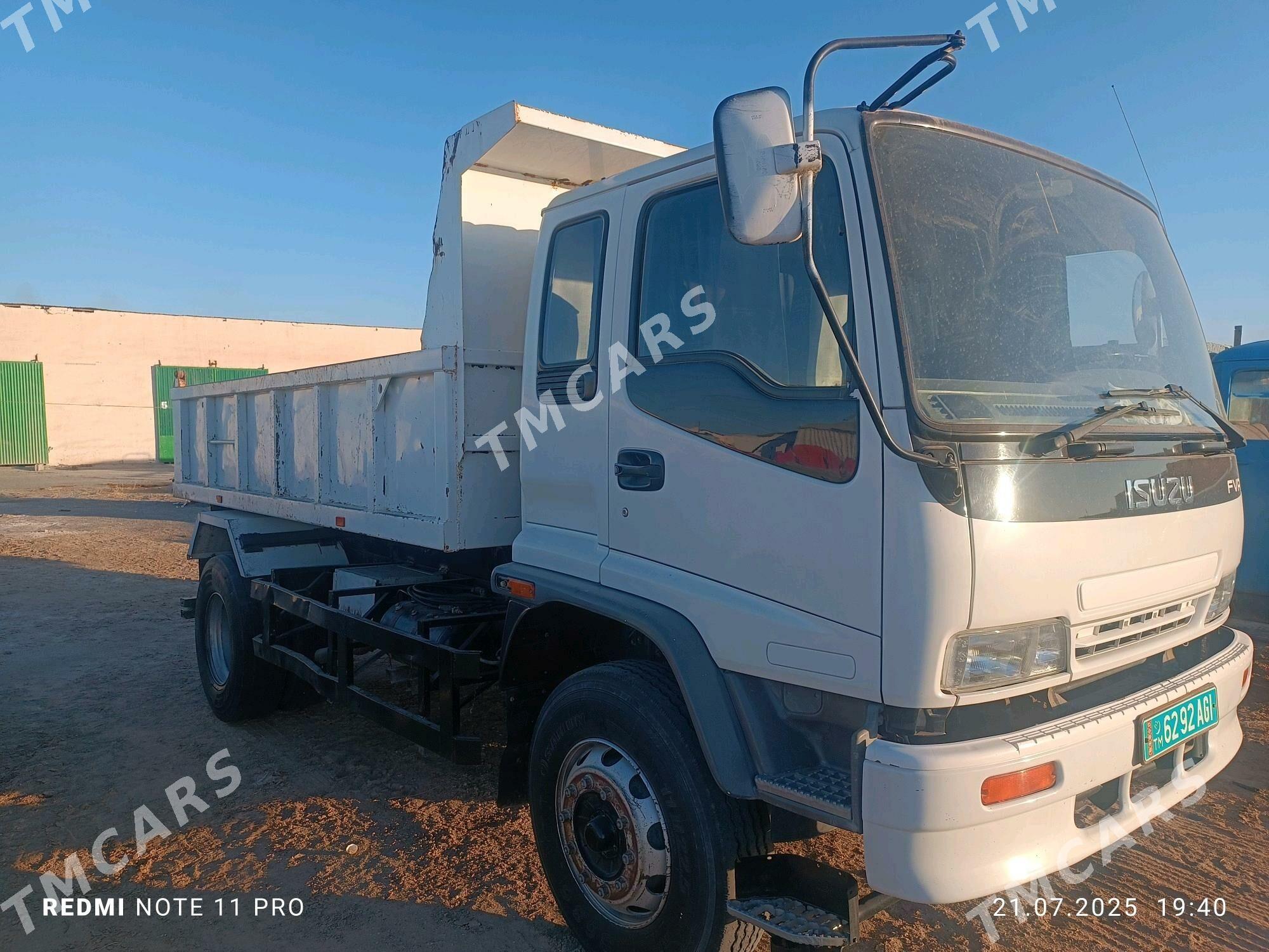 Isuzu Elf 2010 - 400 000 TMT - Çoganly - img 4