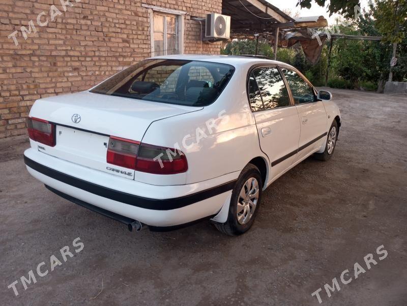 Toyota Carina 1995 - 65 000 TMT - Garabekewül - img 4