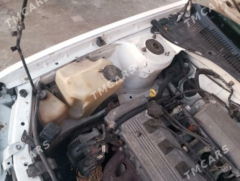Toyota Carina 1995 - 65 000 TMT - Garabekewül - img 6
