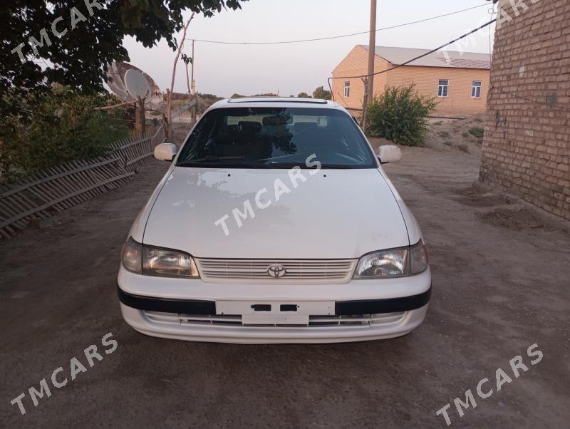 Toyota Carina 1995 - 65 000 TMT - Garabekewül - img 9