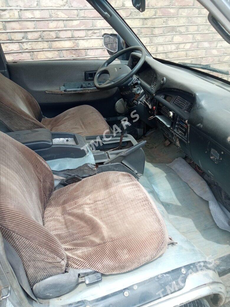 Toyota Town Ace 1991 - 35 000 TMT - Мары - img 3