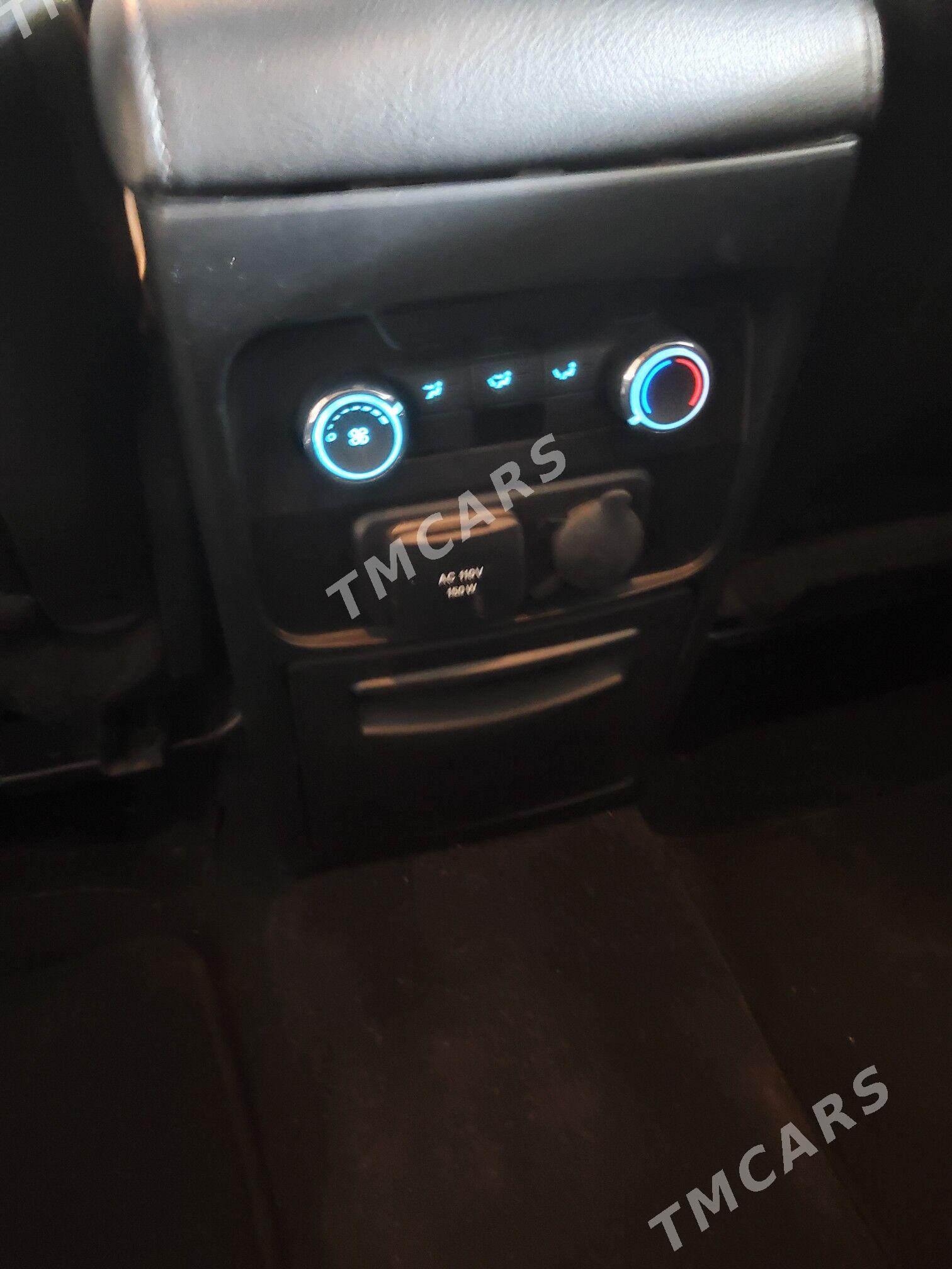 Ford Flex 2019 - 300 000 TMT - Векильбазар - img 5